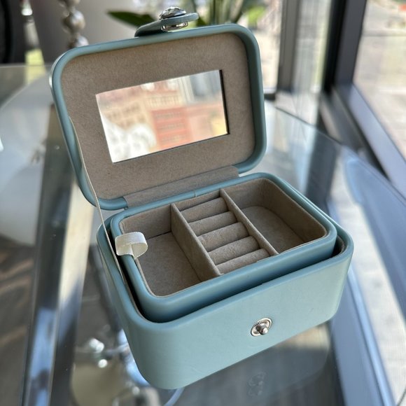 Light Blue Leather Mini Travel Jewelry Box w Handle and Ring Slots Tuscan Design - Picture 2 of 5